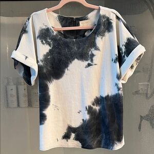 MELLODAY Black and White Short Sleeve Tee